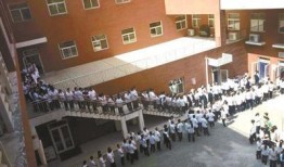 滨州某中学爆料学生视频,校园生活真实写照曝光